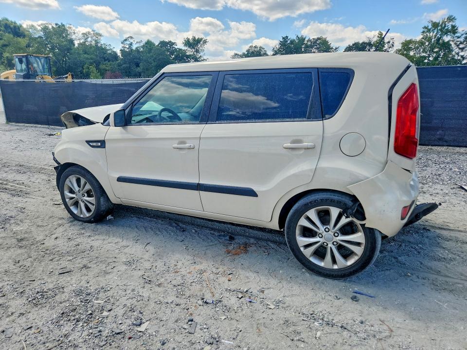 Photo 2 from auction – 2012 KIA SOUL with VIN KNDJT2A54C7360014