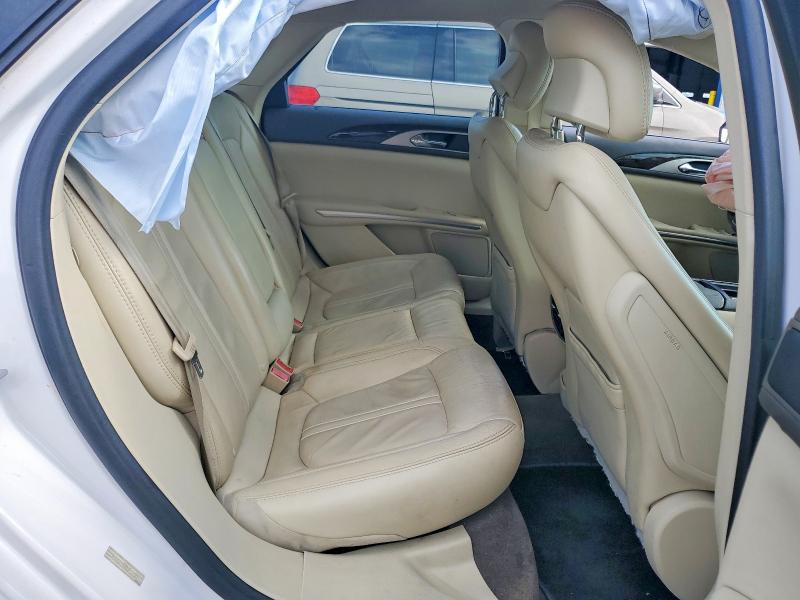 Photo 10 from auction – 2014 LINCOLN MKZ with VIN 3LN6L2GK0ER804032