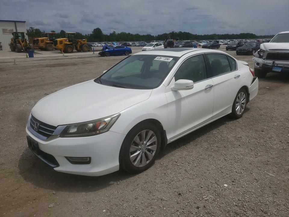HONDA ACCORD 2013 with VIN 1HGCR2F87DA218787 - Photo from auction