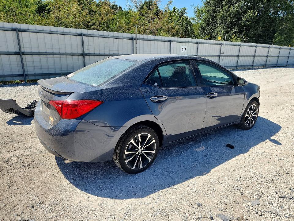 Photo 3 from auction – 2018 TOYOTA COROLLA with VIN 5YFBURHE8JP801011