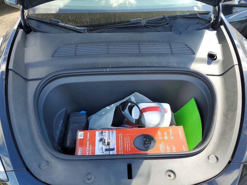 Photo 11 from auction – 2021 TESLA MODEL Y with VIN 5YJYGDED9MF106066