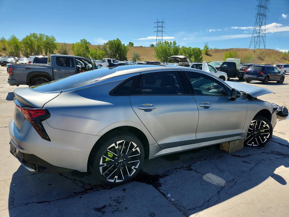 Photo 3 from auction – 2025 KIA K5 with VIN KNAG44J80S5311428