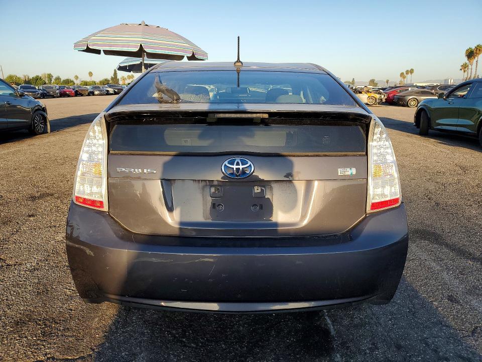 Photo 6 from auction – 2010 TOYOTA PRIUS with VIN JTDKN3DUXA0063620