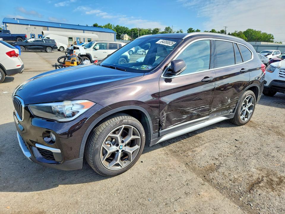 BMW X1 2018 z numerem VIN WBXHT3C38J3H32609 - Zdjęcie z aukcji