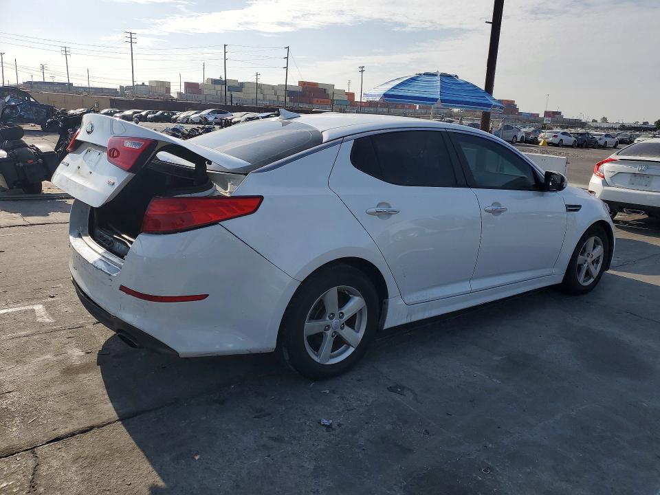 Photo 3 from auction – 2015 KIA OPTIMA with VIN KNAGM4A75F5612869
