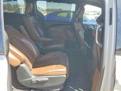 Photo 11 from auction – 2020 CHRYSLER PACIFICA with VIN 2C4RC1N71LR124573