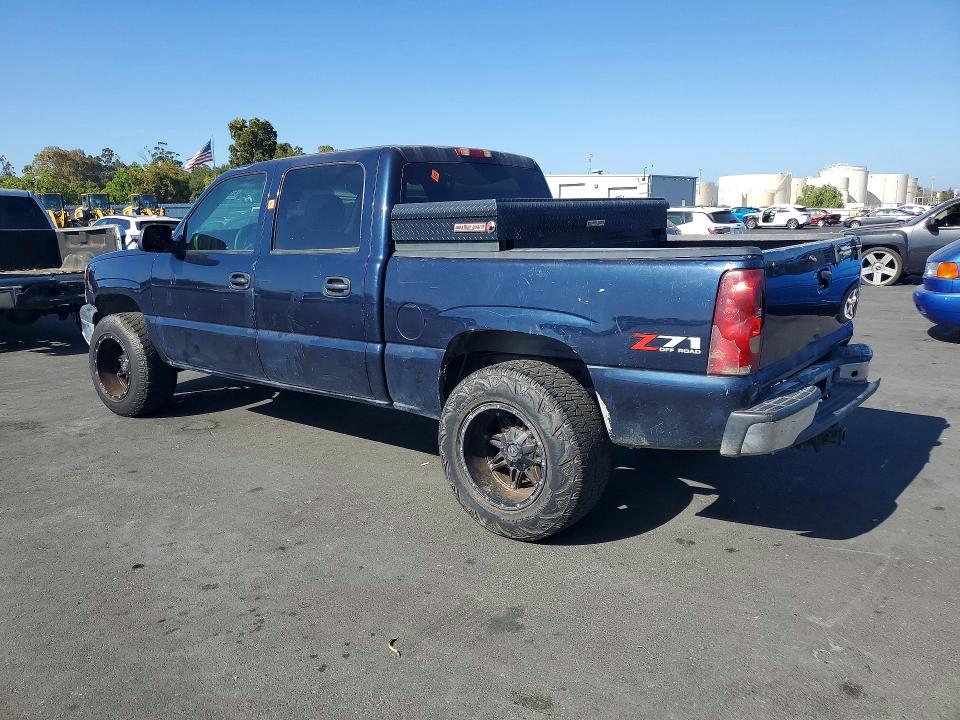 Photo 2 from auction – 2005 CHEVROLET SILVERADO with VIN 2GCEK13T851291094