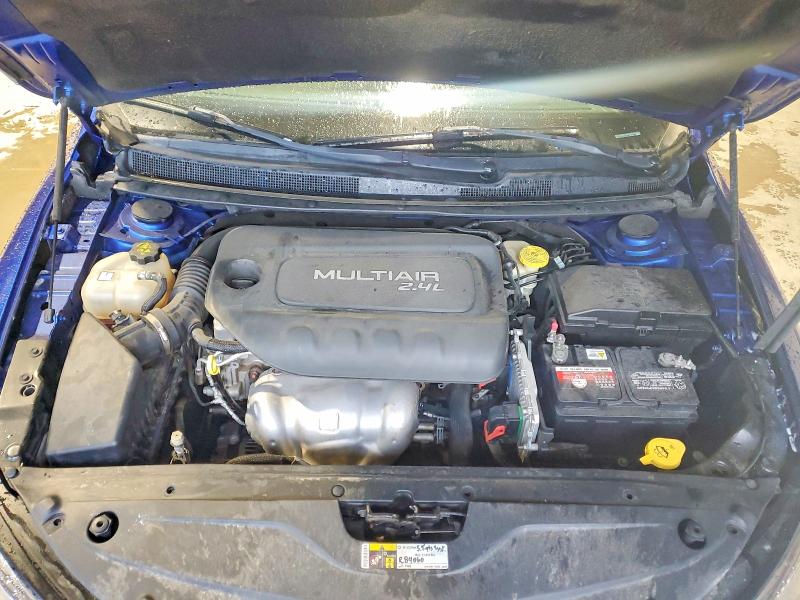 Photo 11 from auction – 2015 CHRYSLER 200 with VIN 1C3CCCAB0FN754442