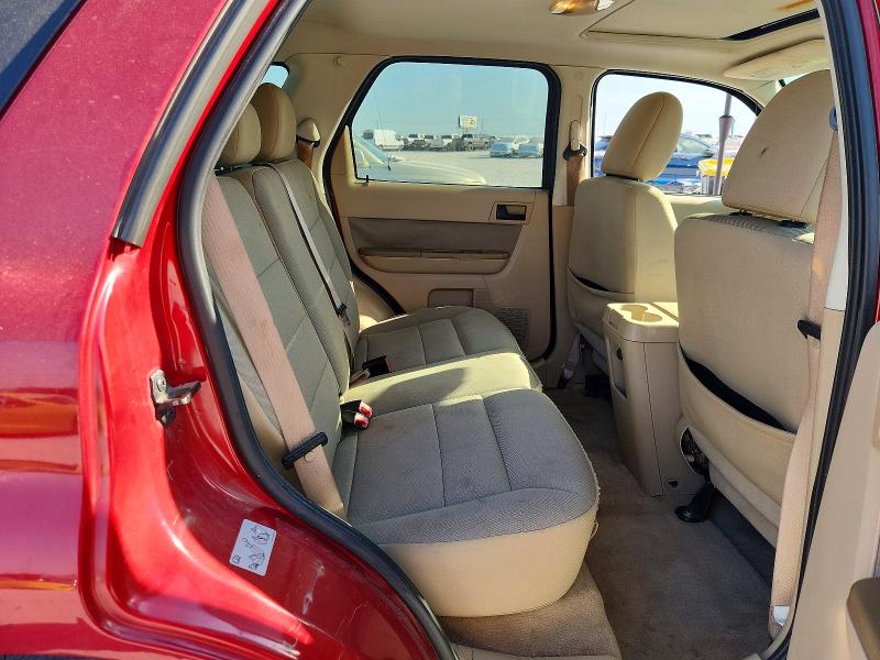 Photo 11 from auction – 2010 FORD ESCAPE with VIN 1FMCU0D77AKB65828