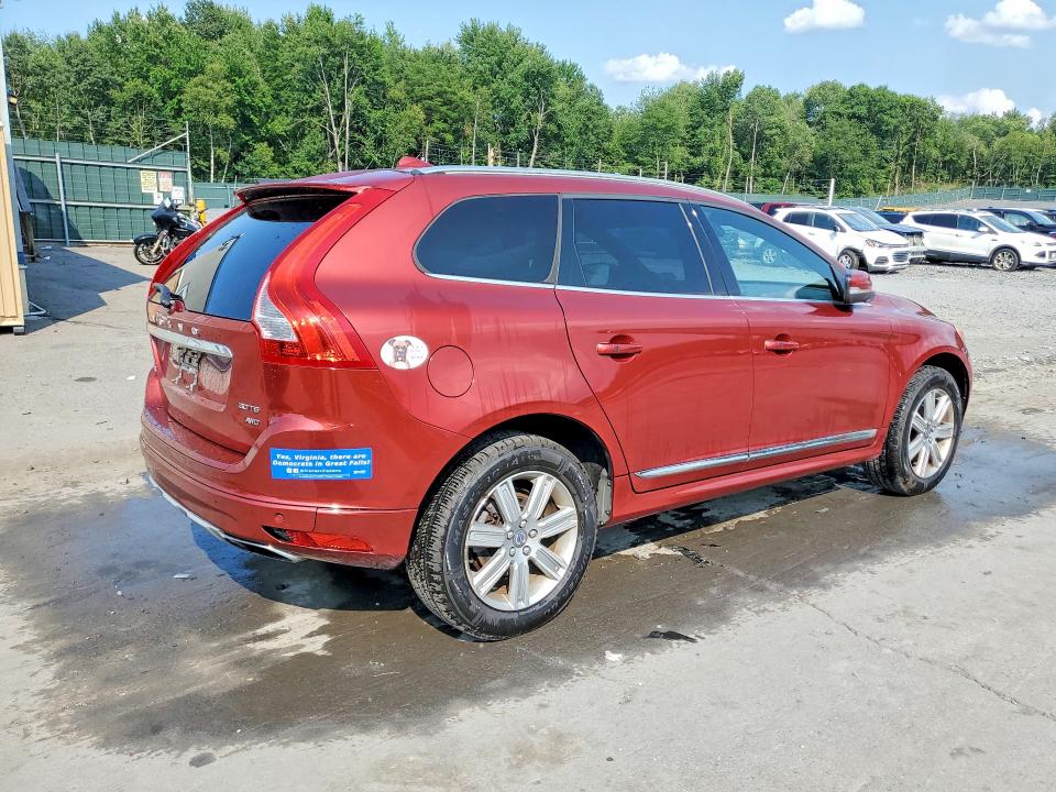 Photo 3 from auction – 2016 VOLVO XC60 with VIN YV4902RK0G2788877