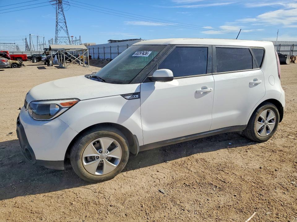 KIA SOUL 2015 with VIN KNDJN2A21F7153133 - Photo from auction