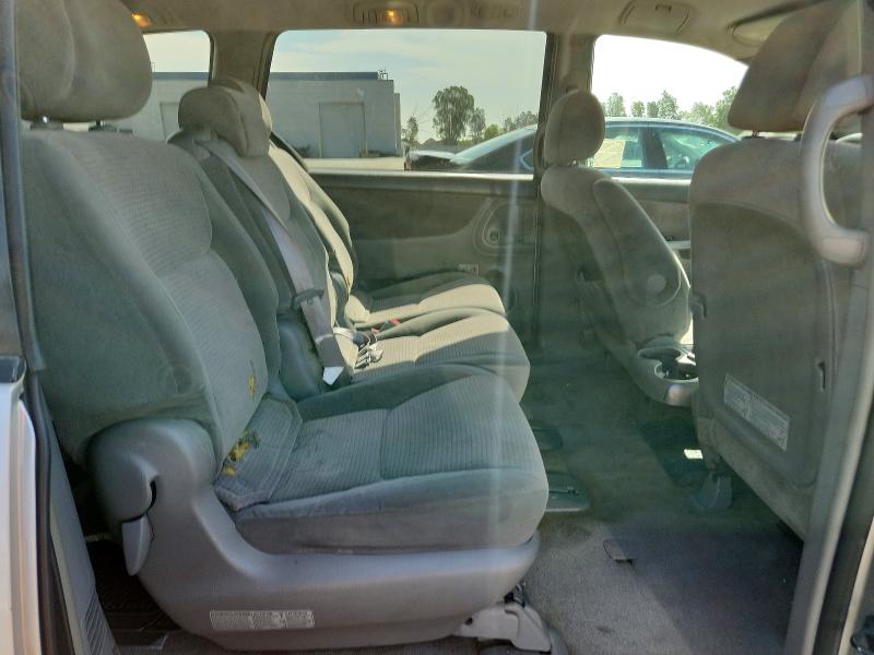 Photo 11 from auction – 2006 TOYOTA SIENNA with VIN 5TDZA23C96S517499