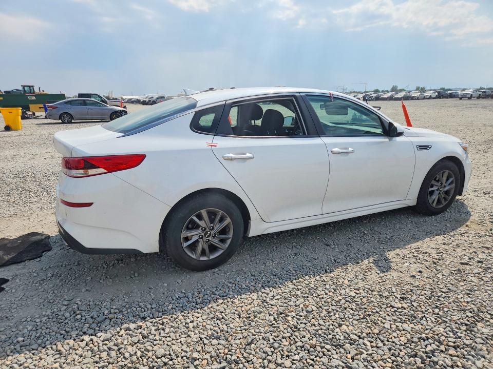 Photo 3 from auction – 2019 KIA OPTIMA with VIN 5XXGT4L33KG357662