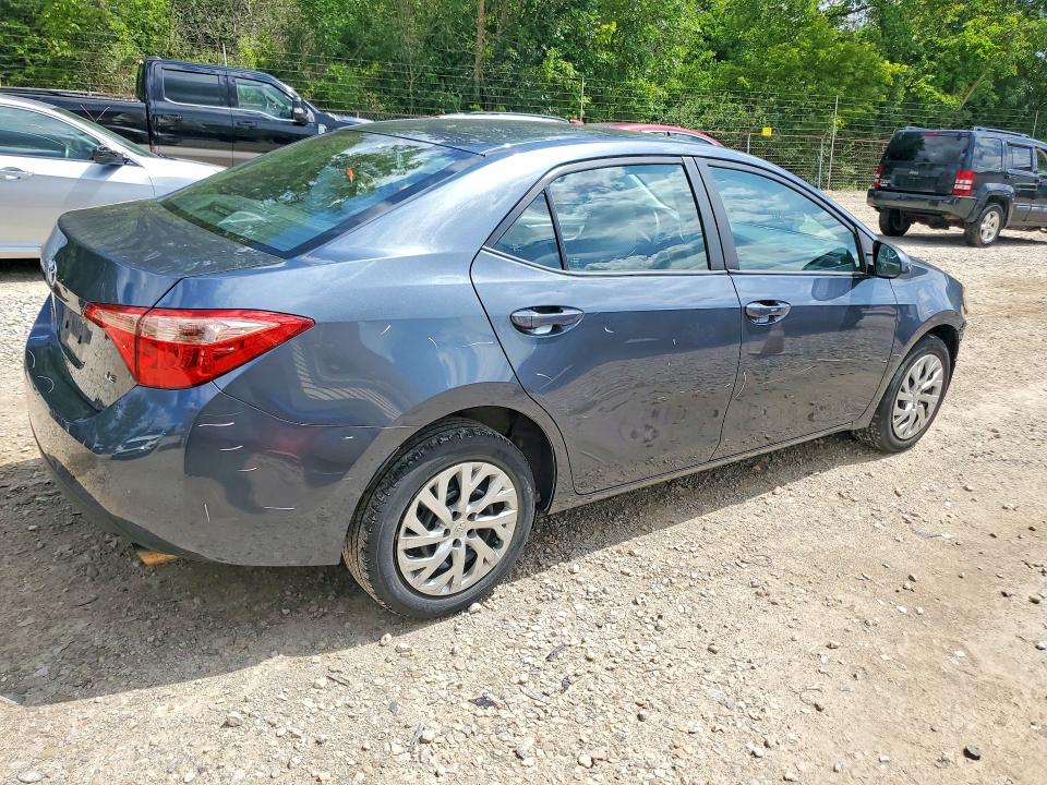 Photo 3 from auction – 2019 TOYOTA COROLLA with VIN 2T1BURHE7KC222366