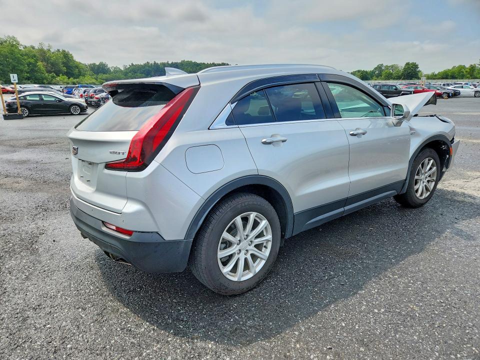 Снимка 3 от търг – 2019 CADILLAC XT4 с VIN 1GYFZBR43KF101464