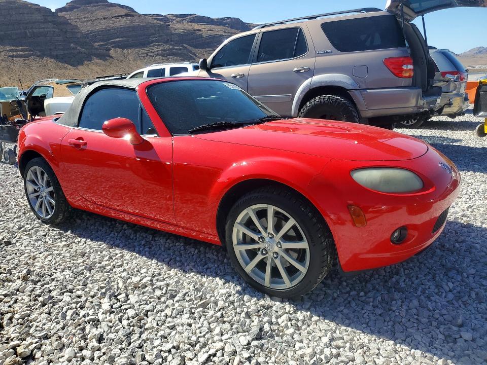 Photo 4 from auction – 2006 MAZDA MX-5 MIATA with VIN JM1NC25F760110364