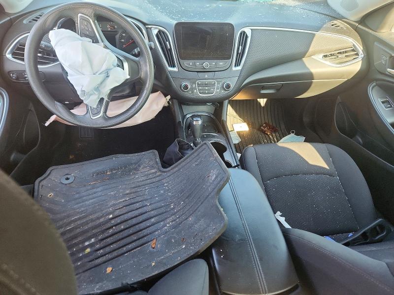Photo 8 from auction – 2019 CHEVROLET MALIBU with VIN 1G1ZD5STXKF124169