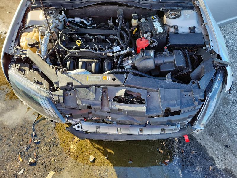 Photo 11 from auction – 2010 FORD FUSION with VIN 3FAHP0JA5AR168133