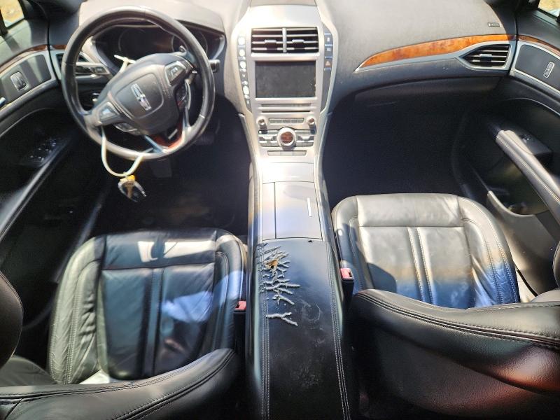 Photo 8 from auction – 2017 LINCOLN MKZ with VIN 3LN6L5C90HR605295