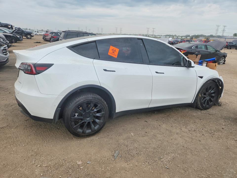 Foto 3 de la subasta – 2021 TESLA MODEL Y con VIN 5YJYGDEEXMF299949