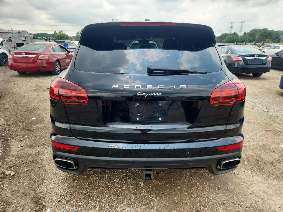 Photo 6 from auction – 2016 PORSCHE CAYENNE with VIN WP1AA2A2XGLA08787