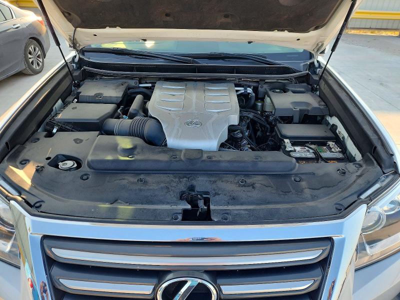 Photo 12 from auction – 2017 LEXUS GX with VIN JTJBM7FX7H5178994
