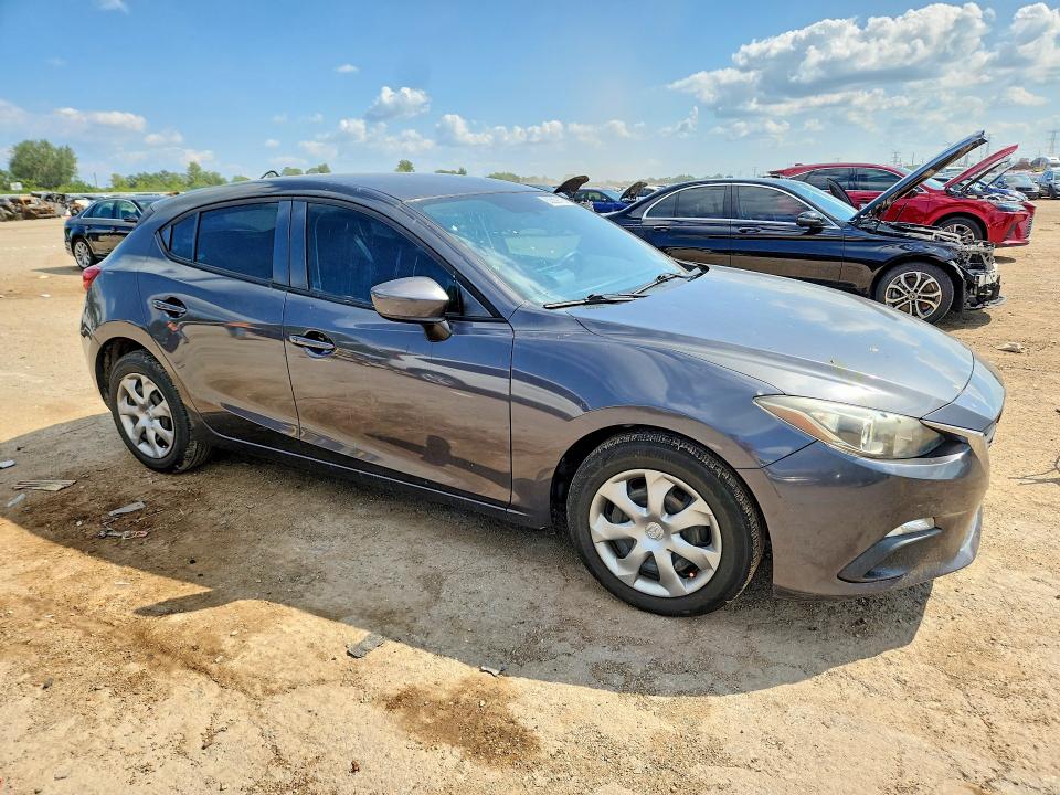 Photo 4 from auction – 2016 MAZDA 3 with VIN JM1BM1J74G1328735