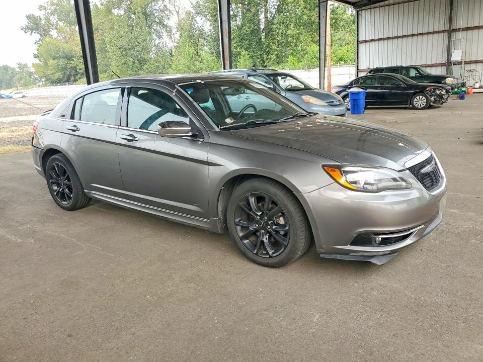 Photo 4 from auction – 2013 CHRYSLER 200 with VIN 1C3CCBCG6DN719663