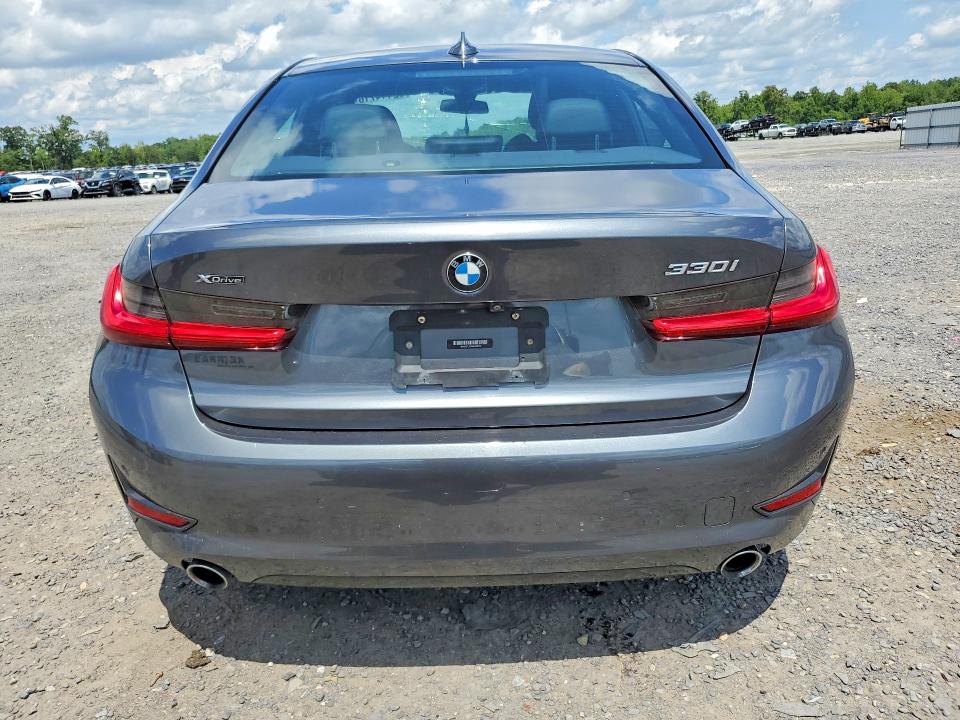 Photo 6 from auction – 2021 BMW 330XI with VIN 3MW5R7J03M8C00575
