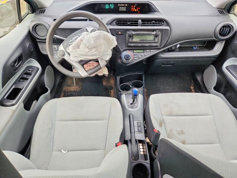 Photo 8 from auction – 2013 TOYOTA PRIUS C with VIN JTDKDTB34D1037557