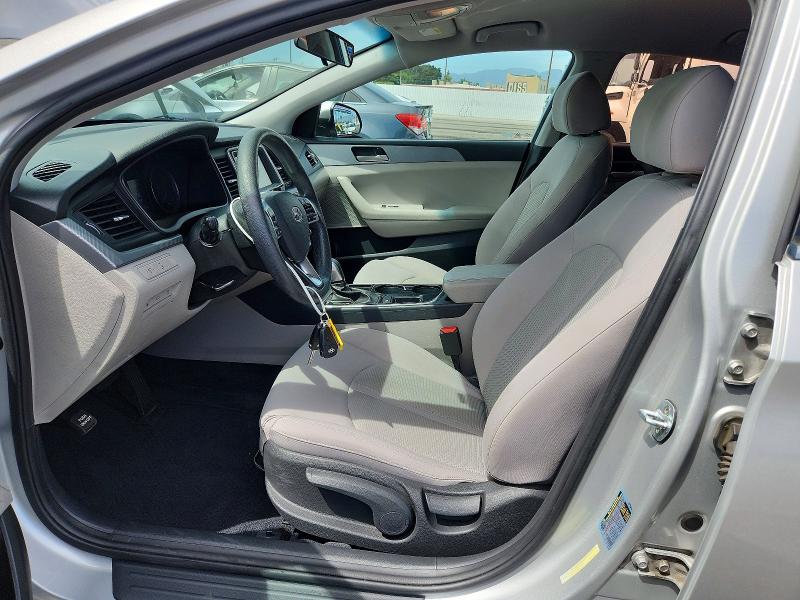 Photo 7 from auction – 2019 HYUNDAI SONATA with VIN 5NPE24AF4KH767463