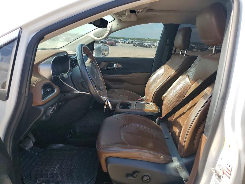 Photo 7 from auction – 2017 CHRYSLER PACIFICA with VIN 2C4RC1GG4HR530920