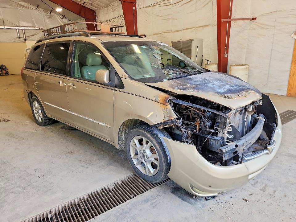 Photo 4 from auction – 2004 TOYOTA SIENNA with VIN 5TDZA22C34S135497