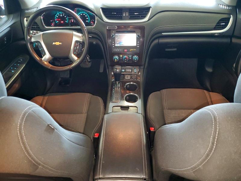 Photo 8 from auction – 2017 CHEVROLET TRAVERSE with VIN 1GNKVGKD0HJ168429