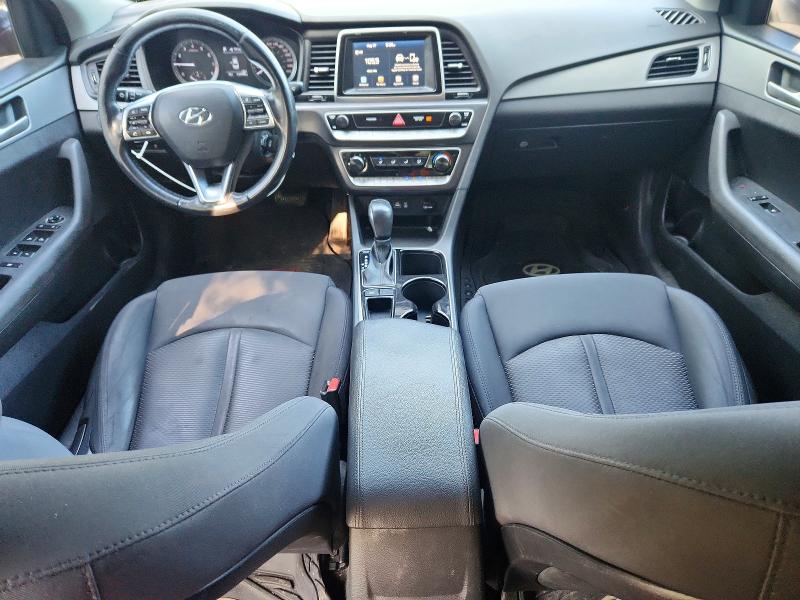 Photo 8 from auction – 2018 HYUNDAI SONATA with VIN 5NPE24AF2JH617124