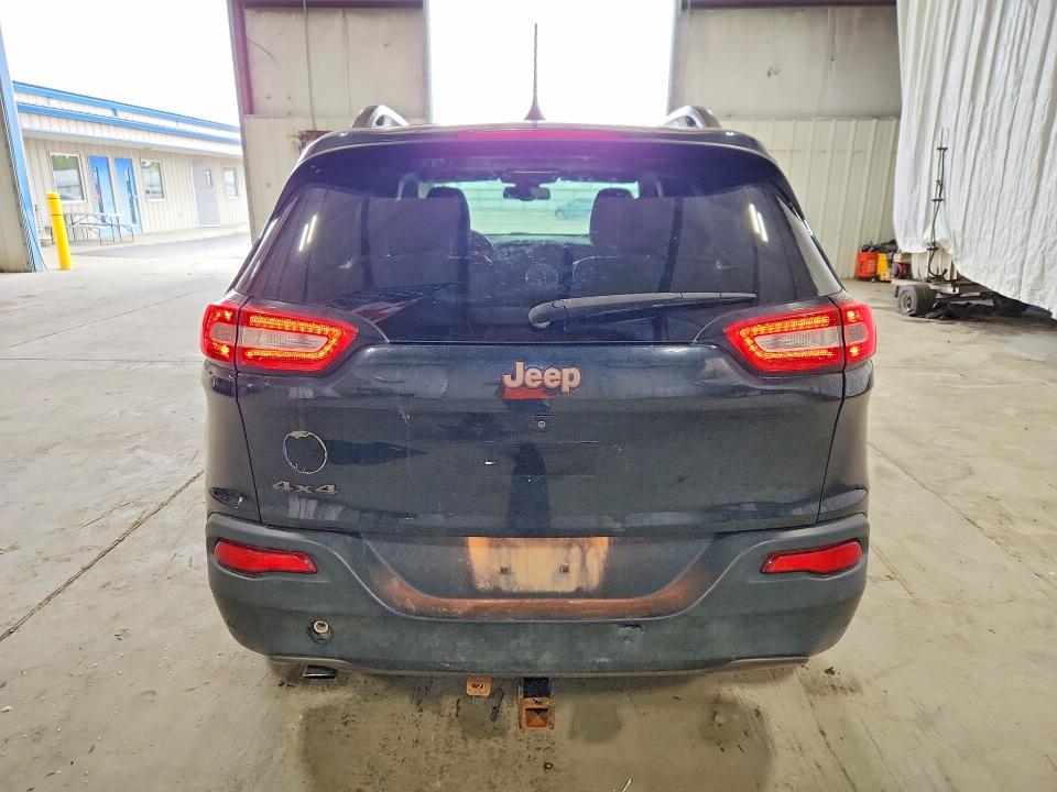 Photo 6 from auction – 2016 JEEP CHEROKEE with VIN 1C4PJMCB8GW271993