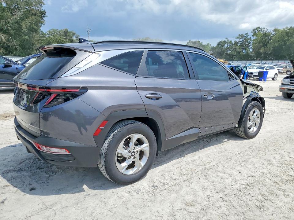 Снимка 3 от търг – 2023 HYUNDAI TUCSON с VIN KM8JB3AE8PU244326
