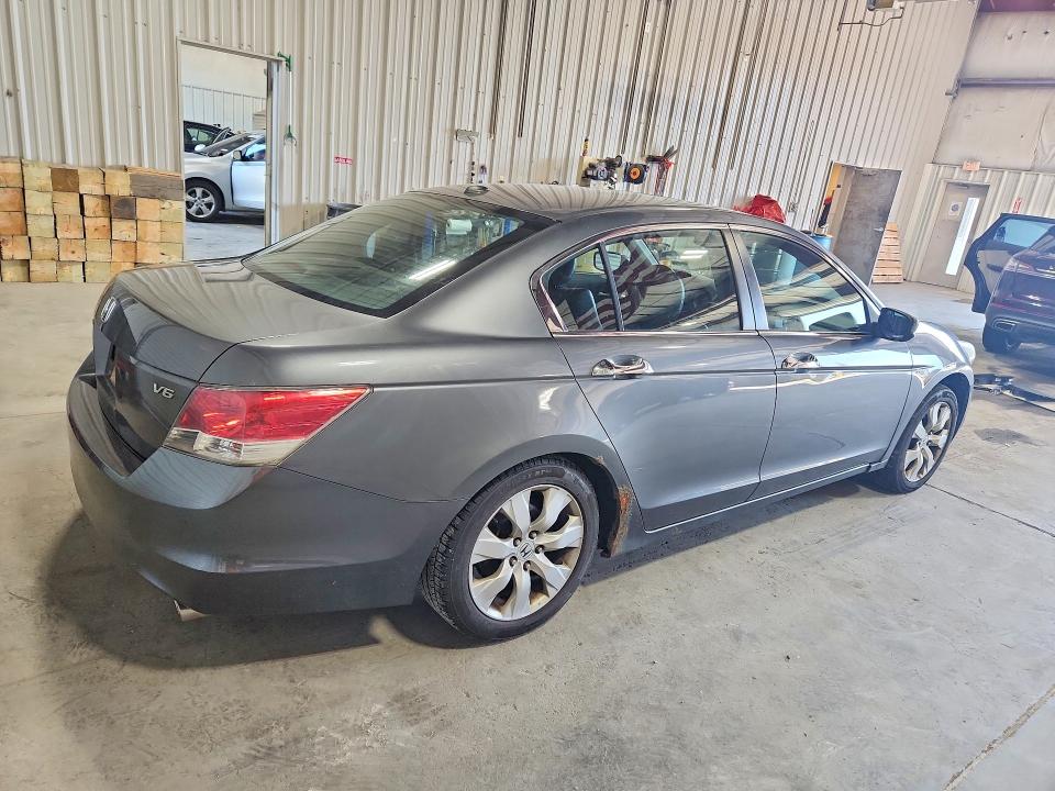 Photo 3 from auction – 2008 HONDA ACCORD with VIN 1HGCP368X8A060737