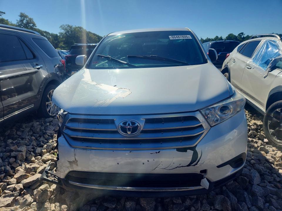 صورة رقم 5 من المزاد - 2011 TOYOTA HIGHLANDER مع VIN 5TDBK3EH9BS045019
