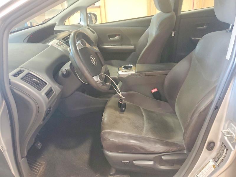 Photo 7 from auction – 2012 TOYOTA PRIUS V with VIN JTDZN3EU7C3037099