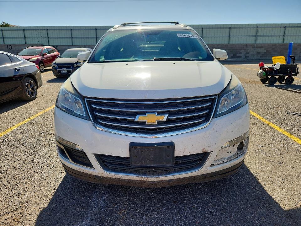 Photo 5 from auction – 2015 CHEVROLET TRAVERSE with VIN 1GNKVGKD5FJ275862