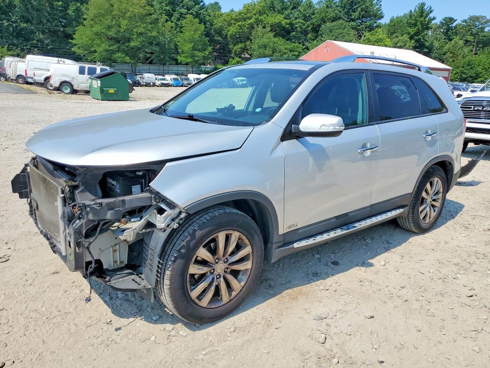 KIA SORENTO 2011 with VIN 5XYKUDA24BG161534 - Photo from auction