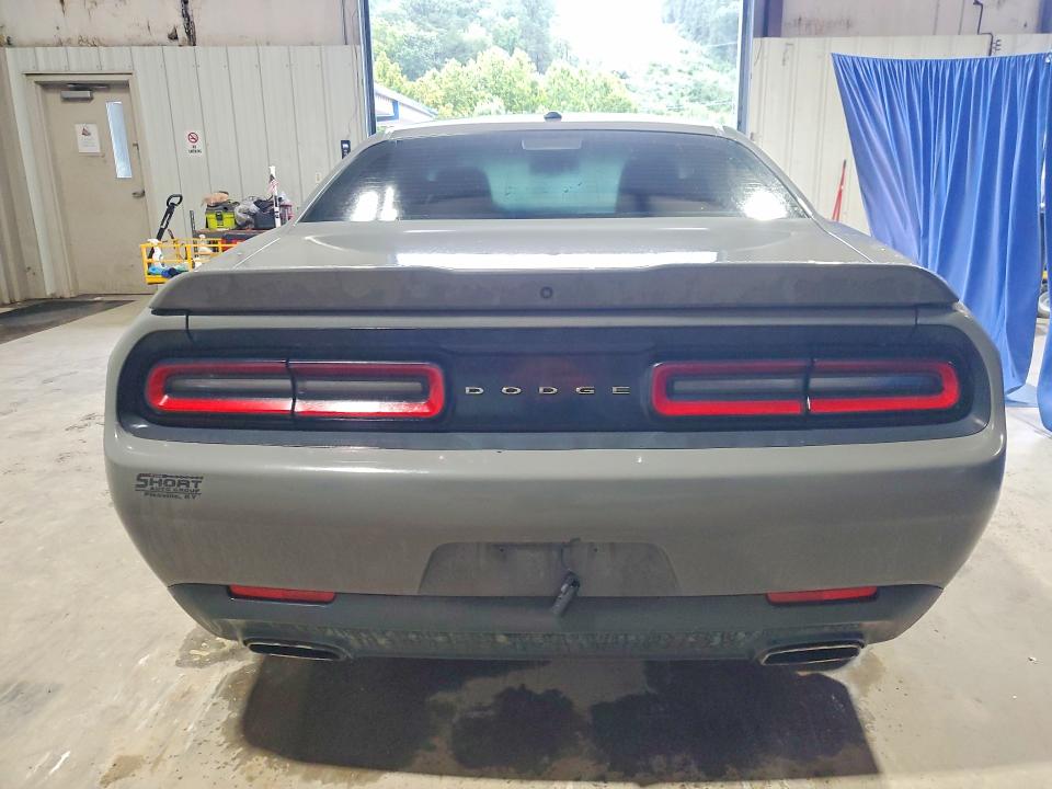 Photo 6 from auction – 2019 DODGE CHALLENGER with VIN 2C3CDZAG9KH616395