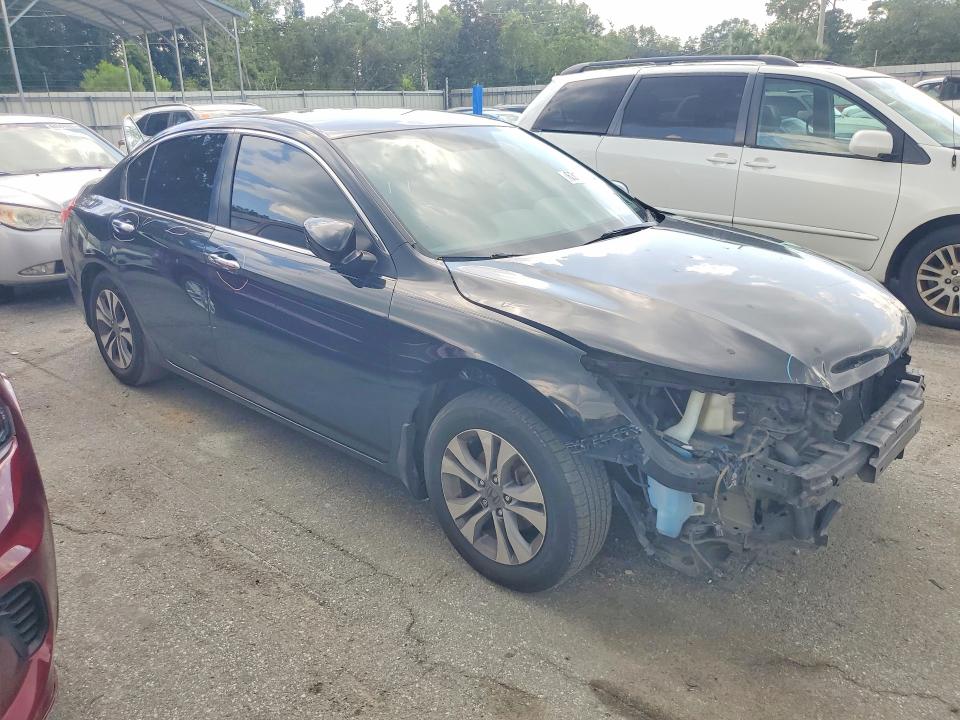 Photo 4 from auction – 2015 HONDA ACCORD with VIN 1HGCR2F34FA069374