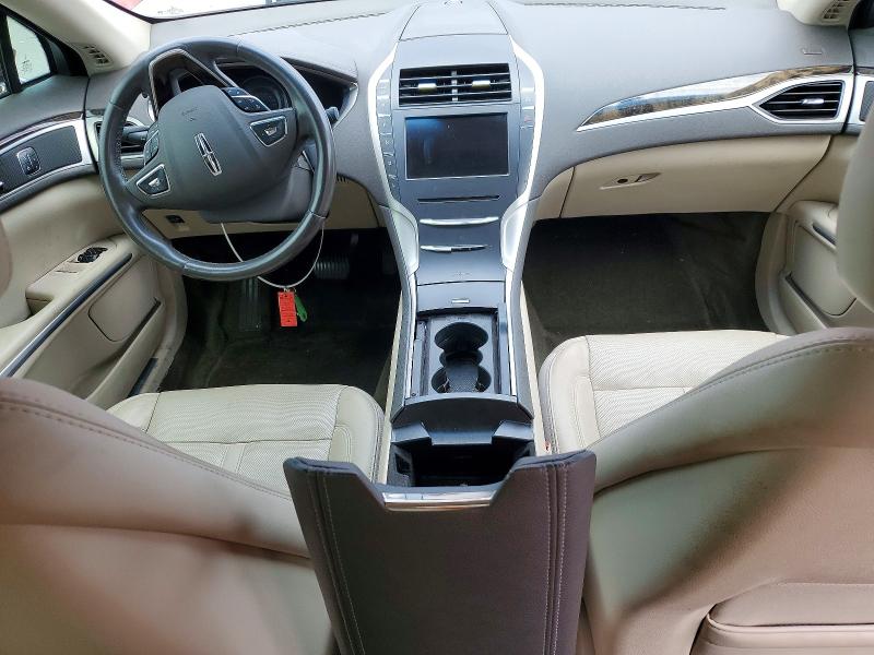Photo 8 from auction – 2016 LINCOLN MKZ with VIN 3LN6L2LUXGR611994