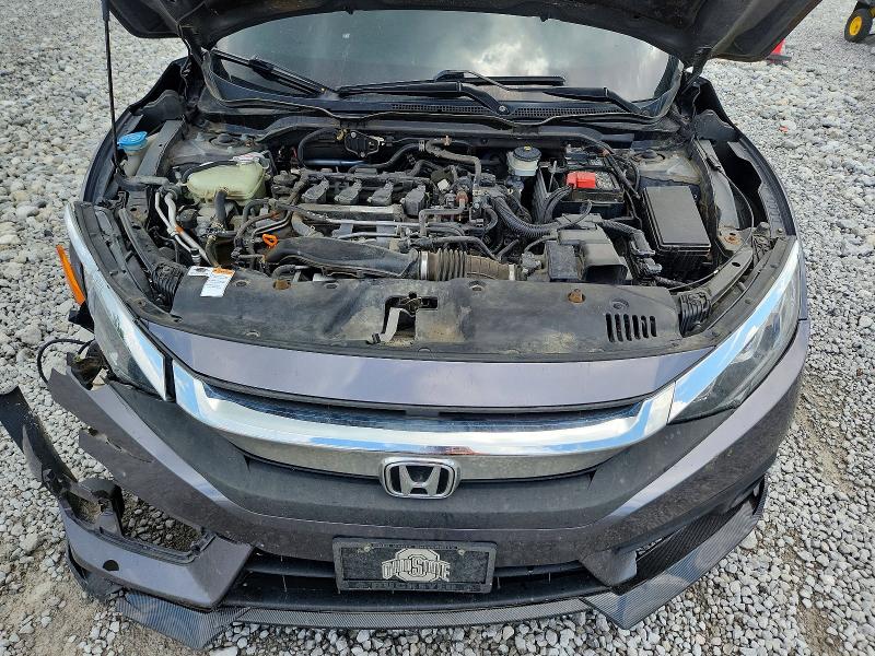 Снимка 11 от търг – 2016 HONDA CIVIC с VIN 2HGFC3B30GH351511