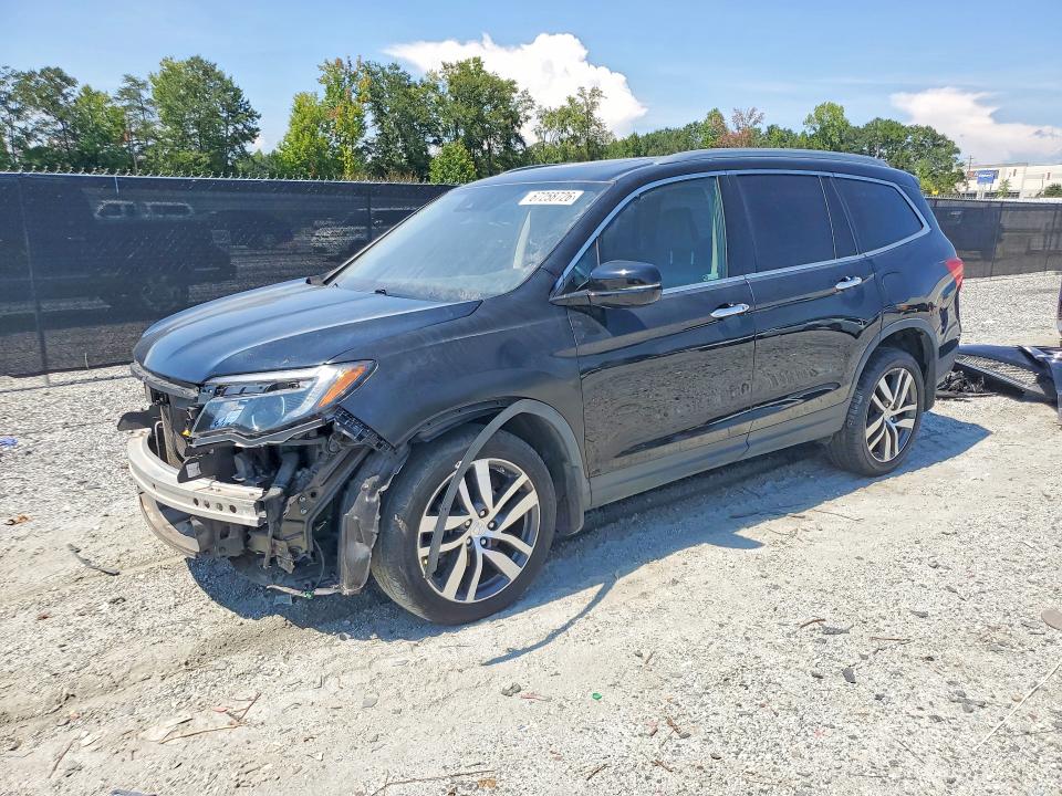 HONDA PILOT 2018 with VIN 5FNYF6H04JB011949 - Photo from auction
