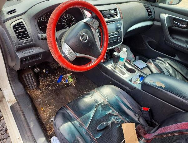 Photo 8 from auction – 2016 NISSAN ALTIMA with VIN 1N4AL3APXGC271980