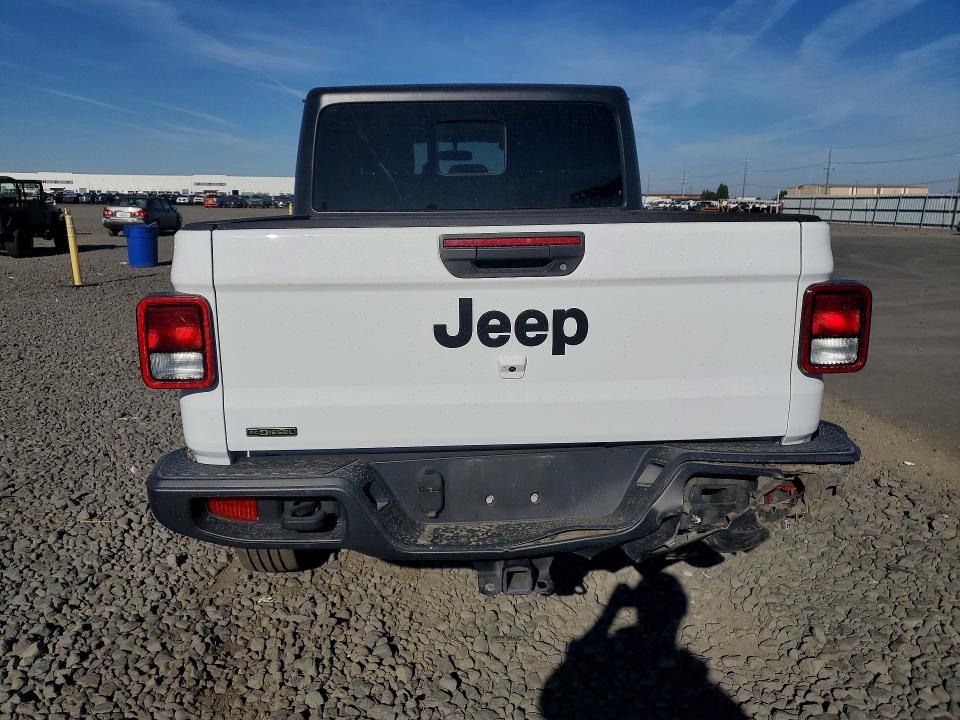 Photo 6 from auction – 2021 JEEP GLADIATOR with VIN 1C6JJTAM3ML558389