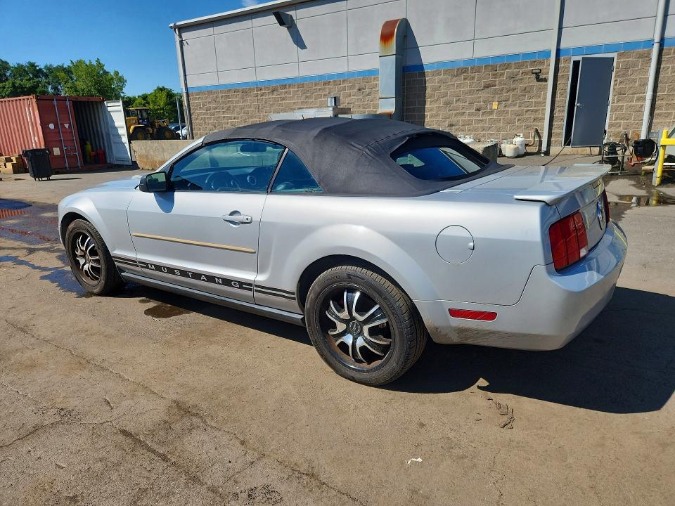 Photo 2 from auction – 2007 FORD MUSTANG with VIN 1ZVFT84N075201316